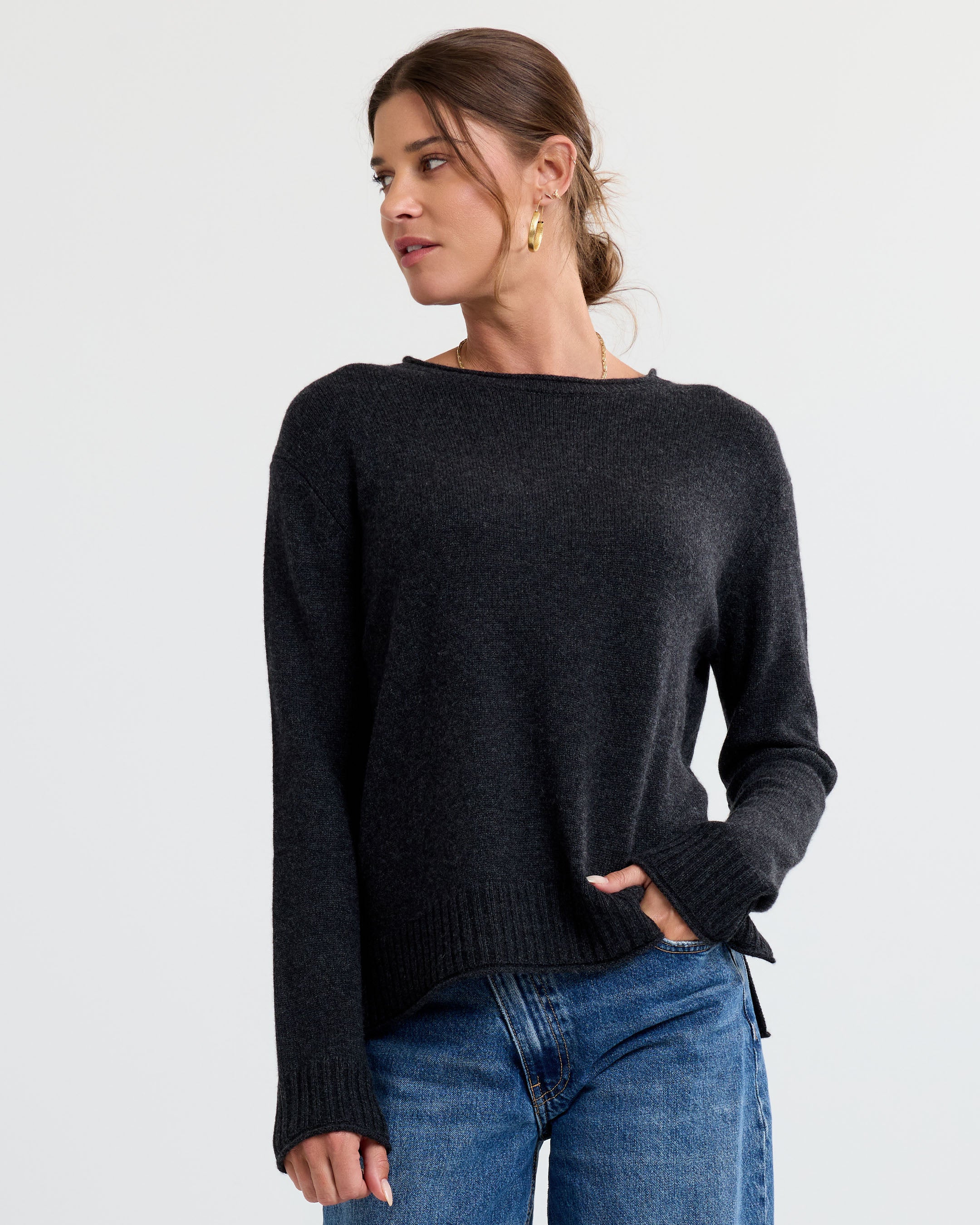 Essential Cashmere Crew - Image 7